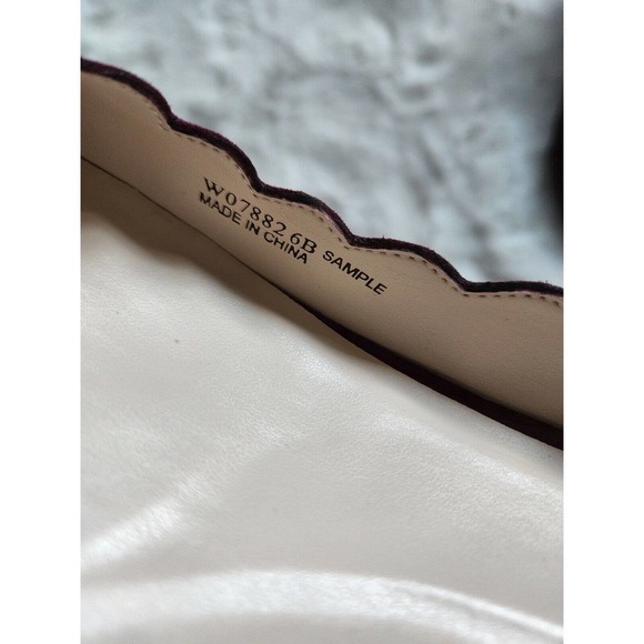 New Cole Haan block heel Burgundy Wine Scallop suede pump size 6 - Picture 6 of 12